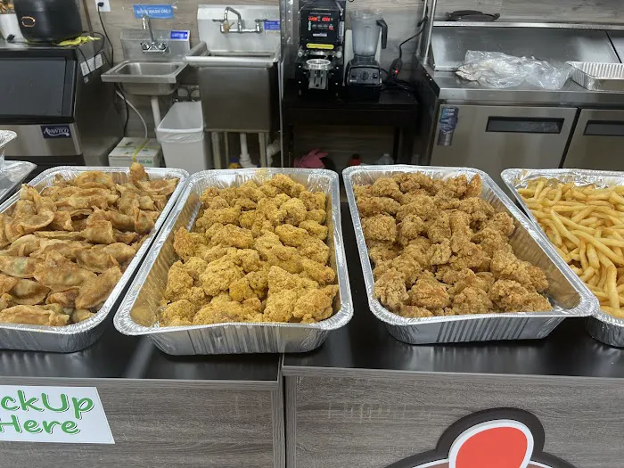 Don Chicken Wayne 돈치킨 웨인 Picture 2