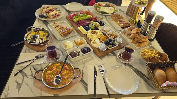 Sultan Bakery & Cafe Picture 1