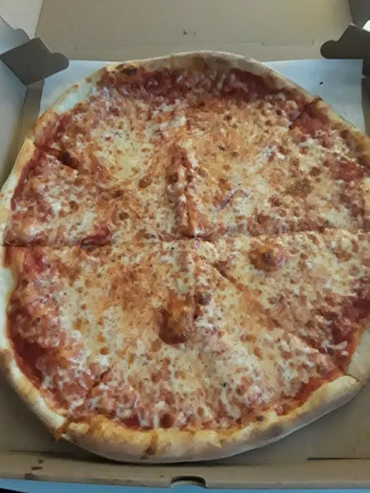 Neil's Pizzeria & Restaurant Picture 10