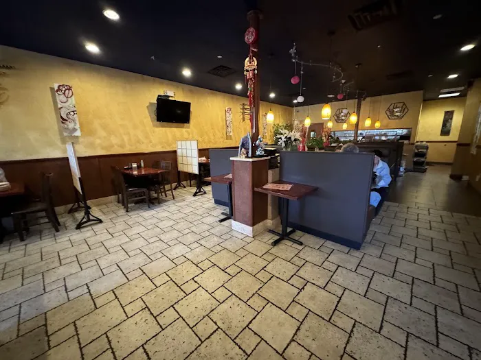 Koi Chinese and sushi Picture 5