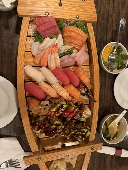 Koi Chinese and sushi Picture 3