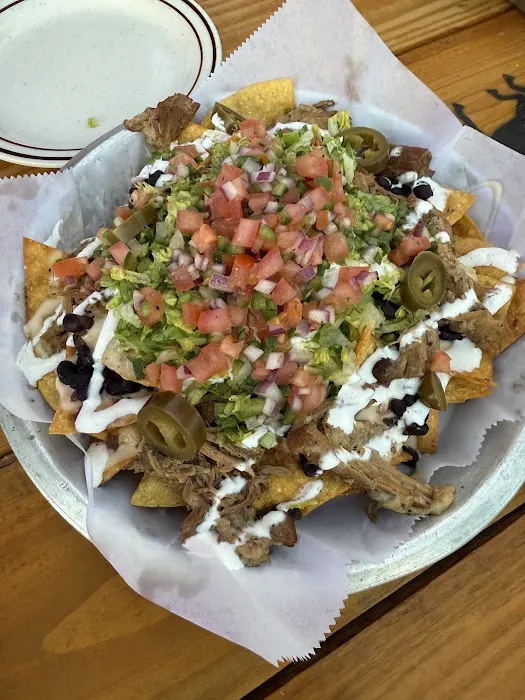 Outlaw Saloon Picture 7