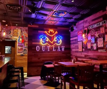 Outlaw Saloon