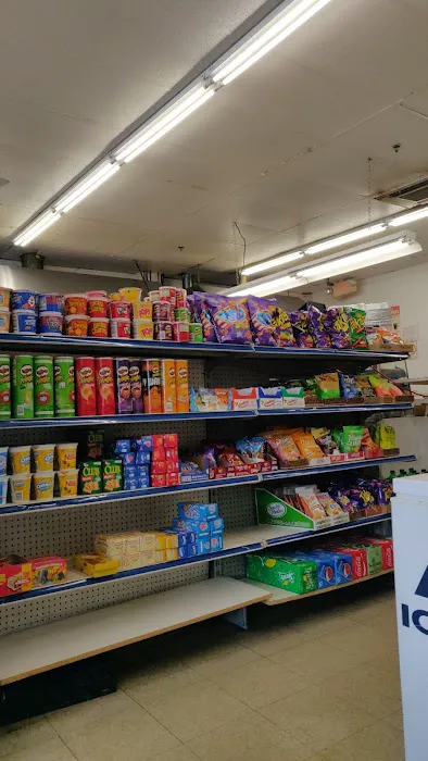 Great Chestnut Grocery & Deli Picture 4