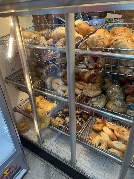Bagel Cafe 23 Picture 3