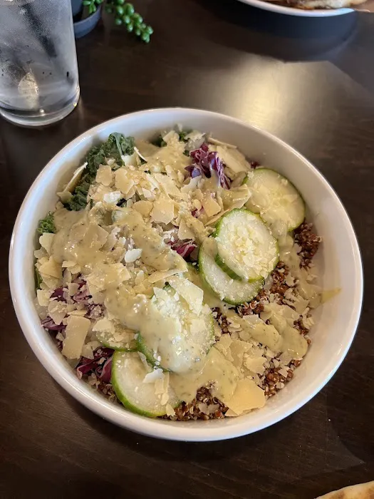 Gigi's Cafe Picture 9