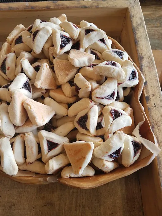 Sanders Bakery Picture 10