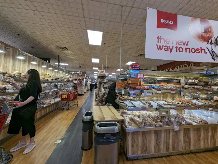 Shloimy's Heimishe Bakery Picture 9