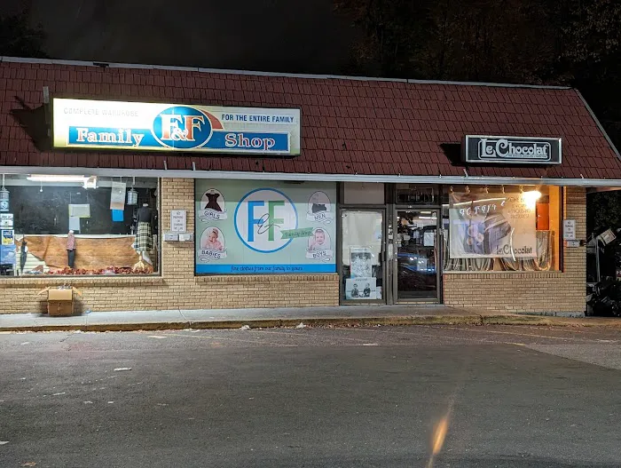 Le Chocolat Picture 4