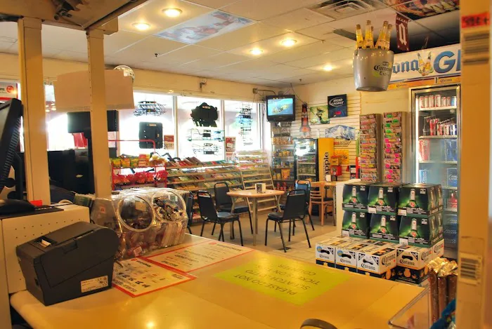 7 Days Express Deli and Convenience Picture 6