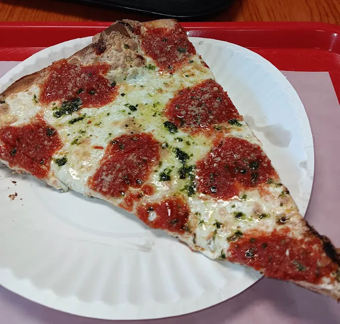 Yummy's Pizza - Monsey Picture 8