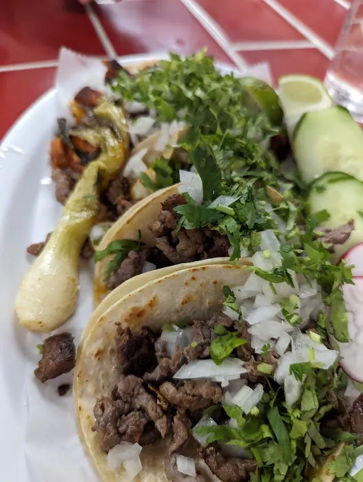 Los Aztecas Tacos Picture 7