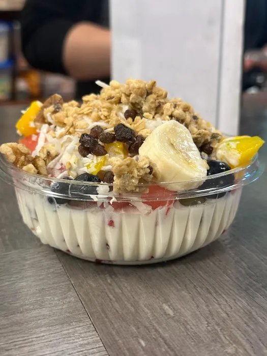 Tropical Cafe and Juice Bar Picture 4