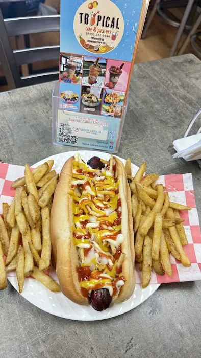 Tropical Cafe and Juice Bar Picture 8