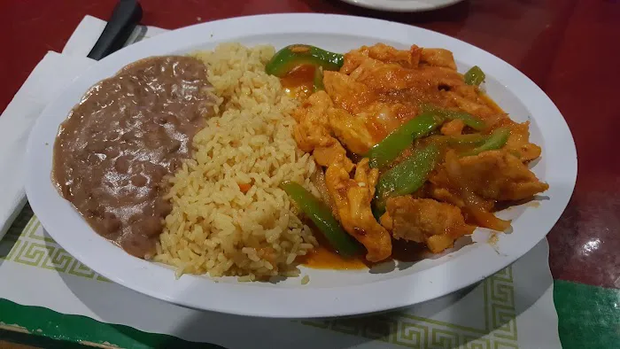 El Pollo Grande Restaurant Picture 4