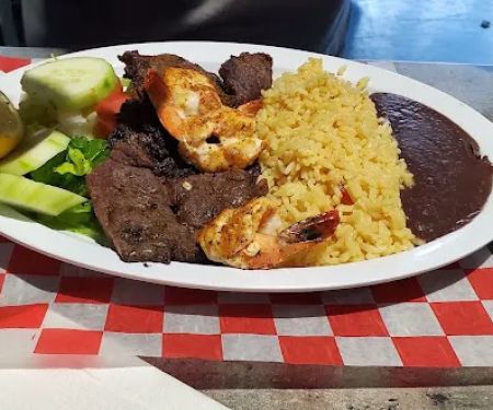 El Pollo Grande Restaurant