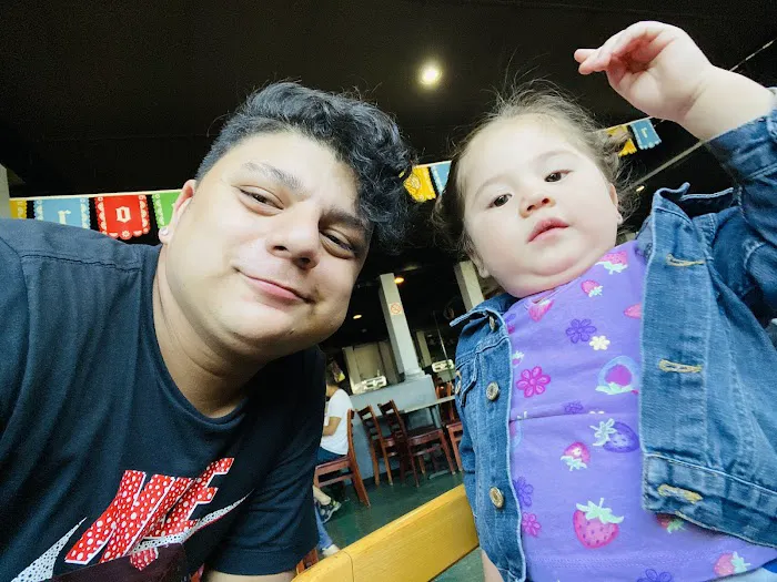 El Pollo Grande Restaurant Picture 9