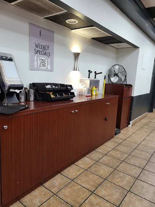 Kosher Castle Picture 7