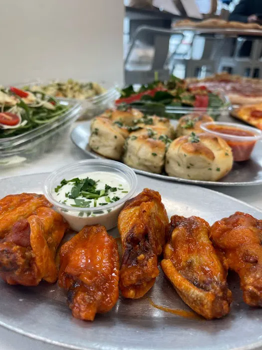 Harbor Point Pizza Picture 5