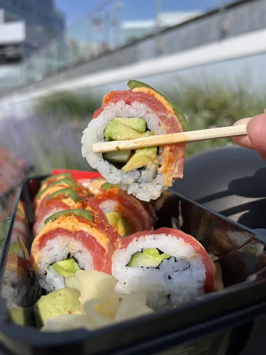 Poke Sushi Dumpling Picture 1