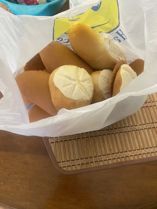 El Quetzal Bakery Picture 2