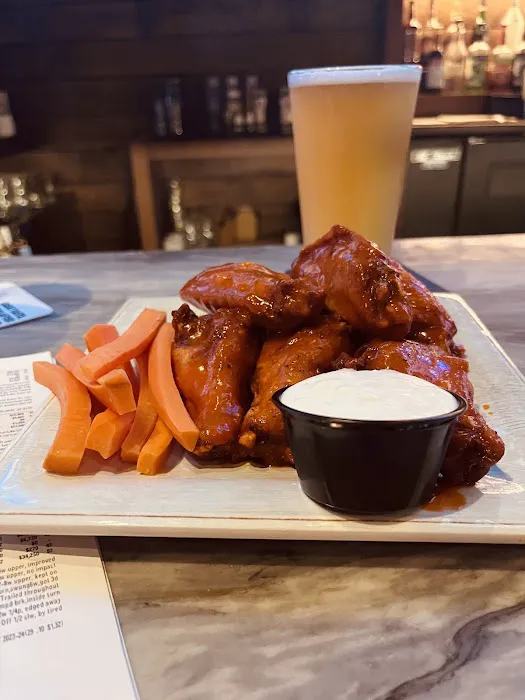 Bobby V's Restaurant & Sports Bar - Stamford Picture 4