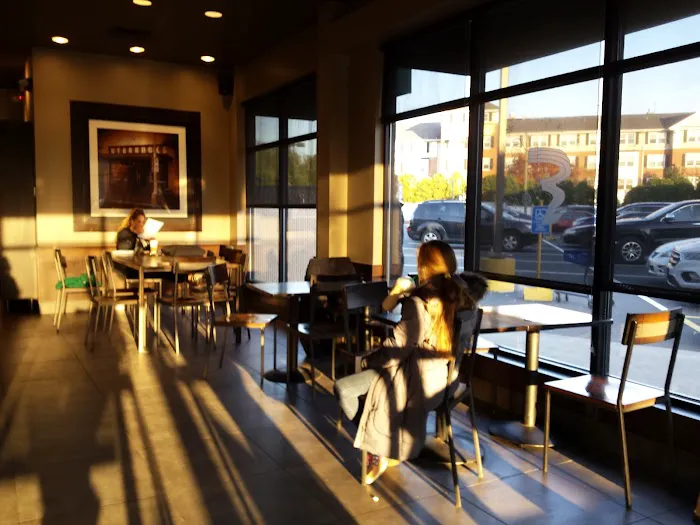 Starbucks Picture 8