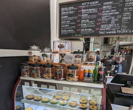 Betty Bakery