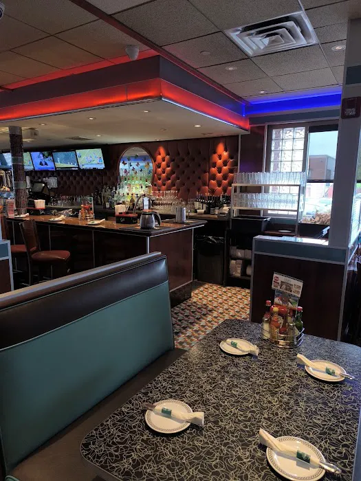 The Stamford Diner Picture 2