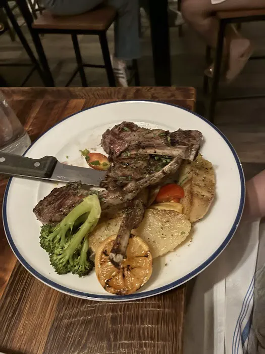 Kouzina Greek Taverna and Bar Picture 1