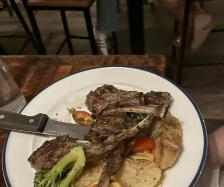 Kouzina Greek Taverna and Bar