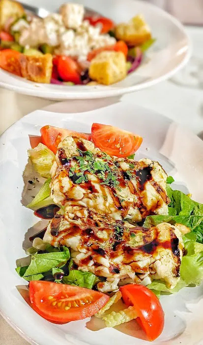 Kouzina Greek Taverna and Bar Picture 7