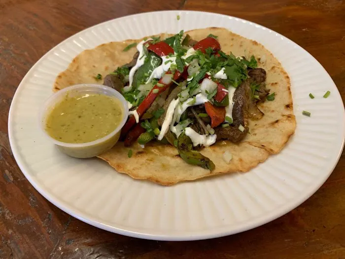 Mexican food El chilito food truck Picture 7