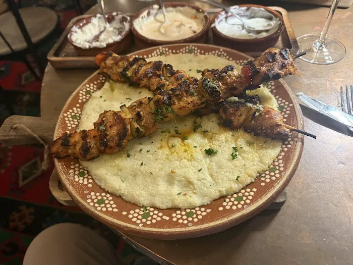 Çka Ka Qëllu Picture 3