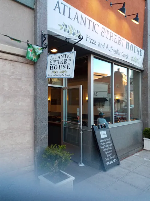 Atlantic Pizza Picture 7