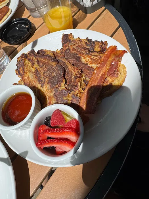 Sweet Pea's Café Picture 6