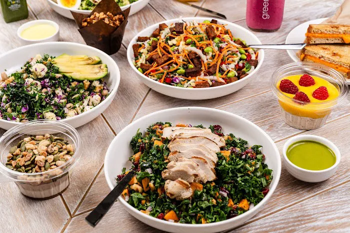 Green & Tonic Picture 8