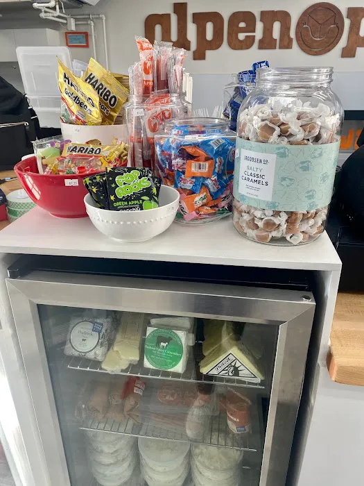 Alpen Pantry Picture 9