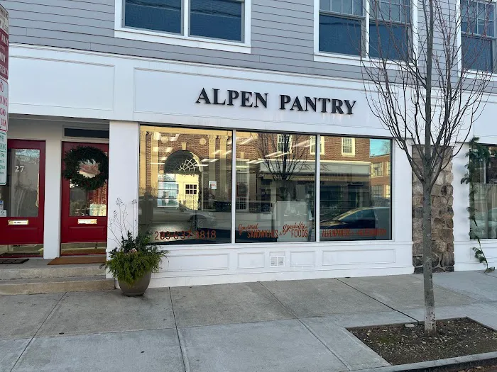 Alpen Pantry Picture 4