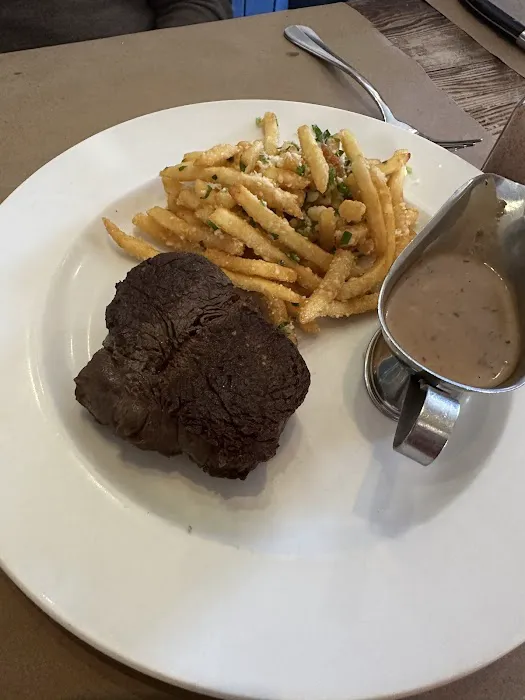 Le Fat Poodle Picture 5