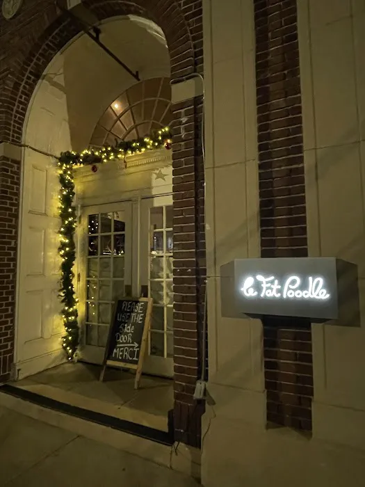 Le Fat Poodle Picture 6