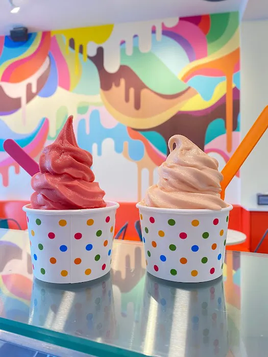 Cups N' Cones Picture 10