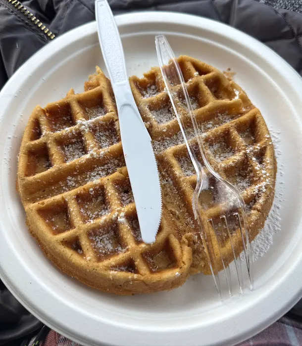 Cups N' Cones Picture 6