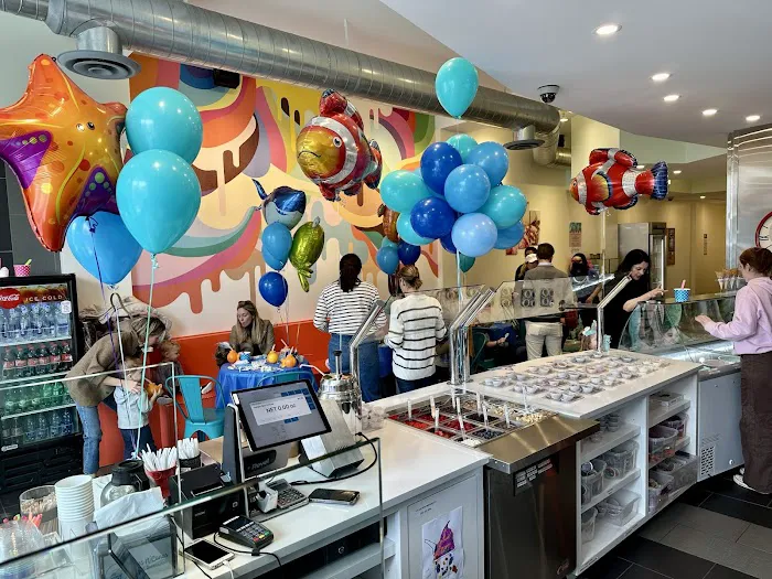 Cups N' Cones Picture 2