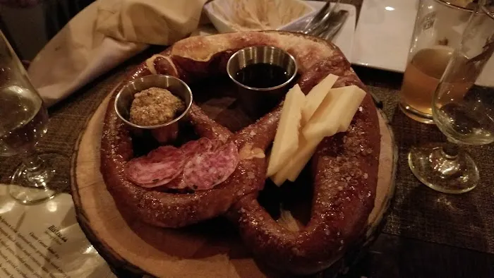 The Wine Cellar on Main Picture 4