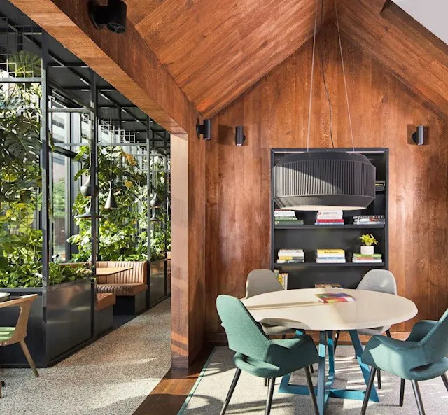 Canard Café Bar Stamford Picture 6