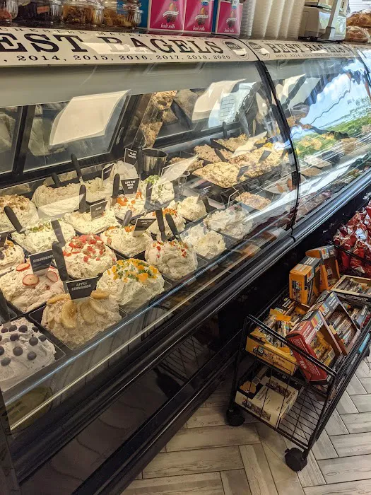 The Bagel Emporium of Armonk Picture 4