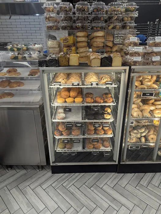 The Bagel Emporium of Armonk Picture 8