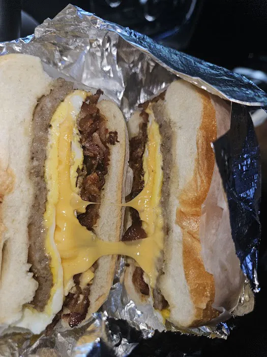 The Bagel Emporium of Armonk Picture 3