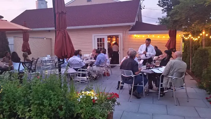 Gavi Restaurant Picture 1